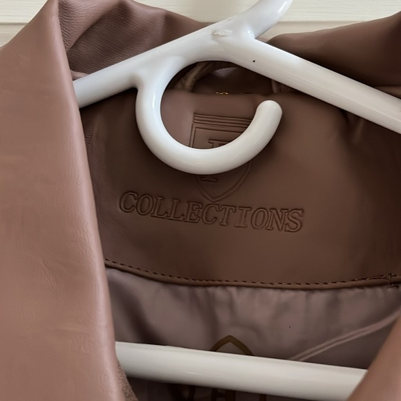 NWT F Collection tan suede and leather full zip jacket never worn - Picture 10 of 16